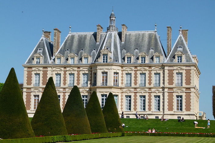 Castle in the parc de Sceaux, (cc) Dinkum